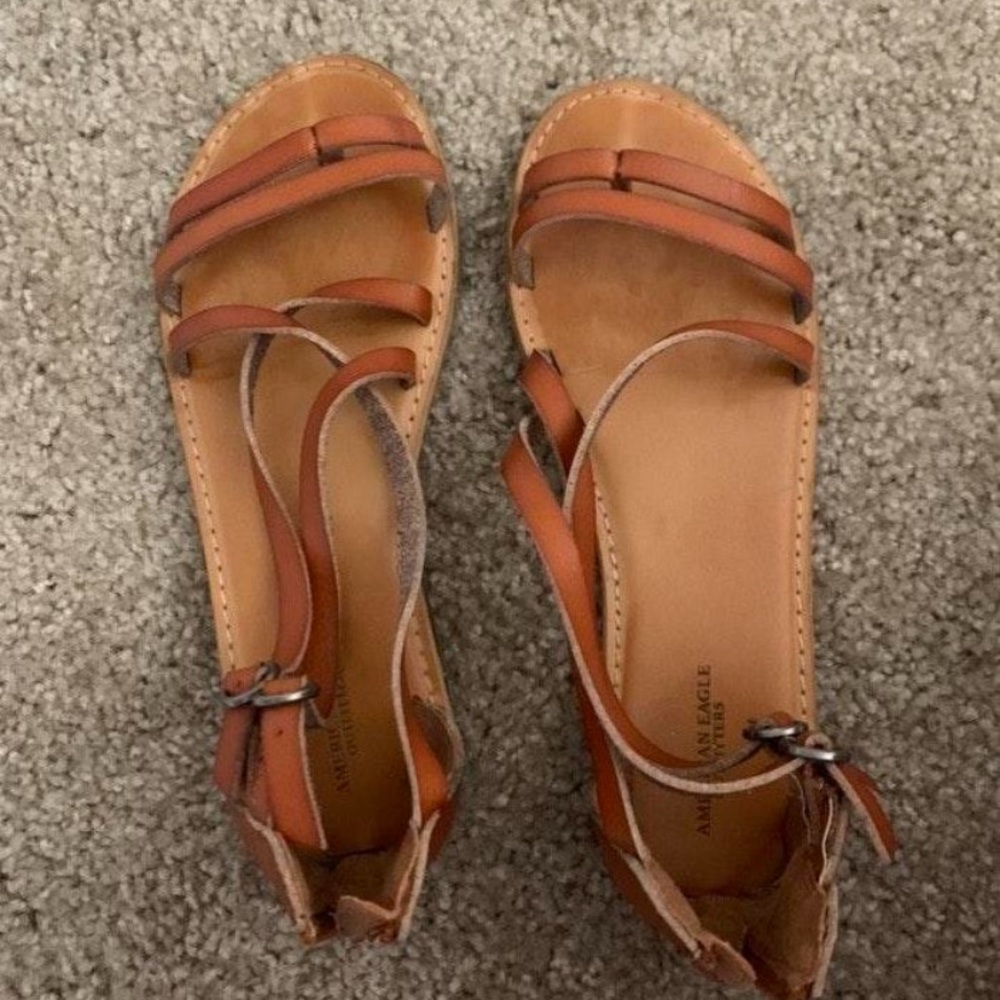 American Eagle sandals